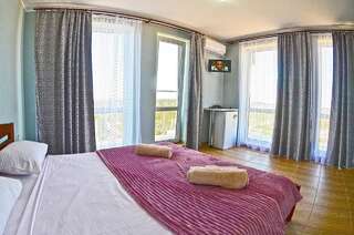 Отель Hotel Golden Beach Затока Двухместный номер Делюкс с 1 кроватью и боковым видом на море-3
